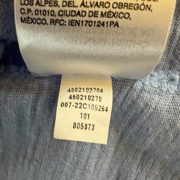 Chico's Women's 3/4 Sleeve “The Ultimate Tee” Light Blue V-neck Size 0 (small) - Picture 10 of 12